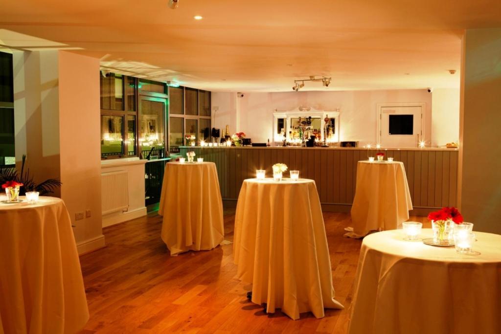 No.10 Cardiff Hotel Eksteriør billede