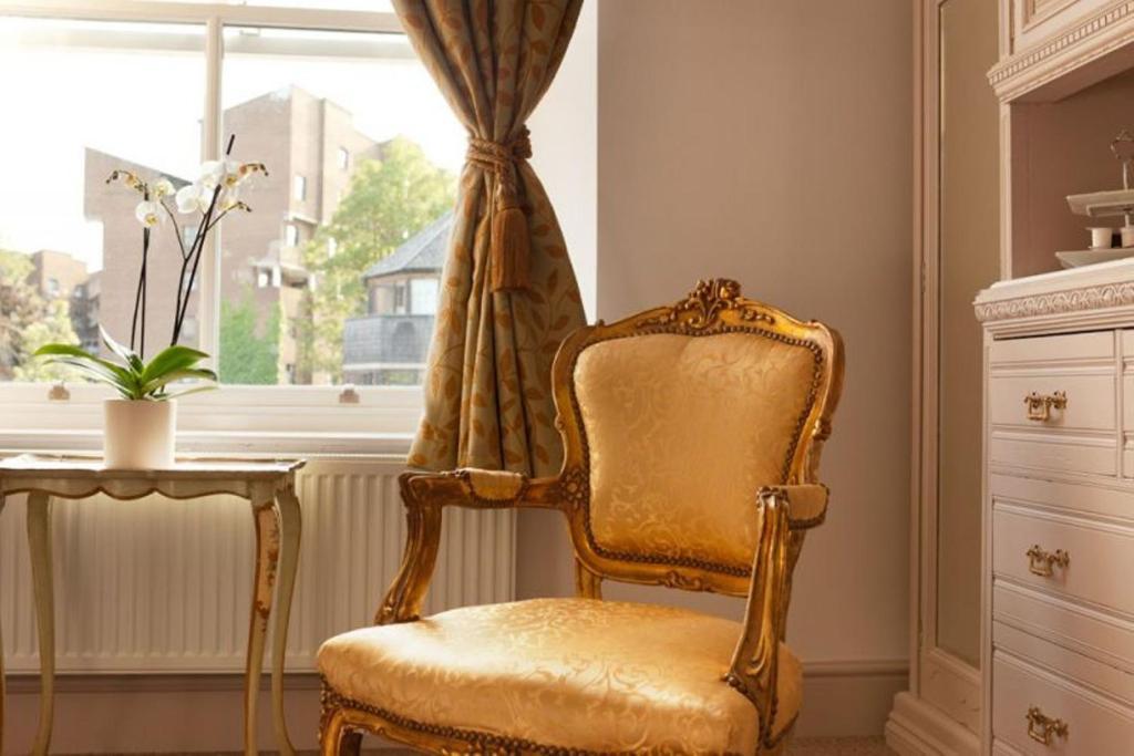 No.10 Cardiff Hotel Værelse billede